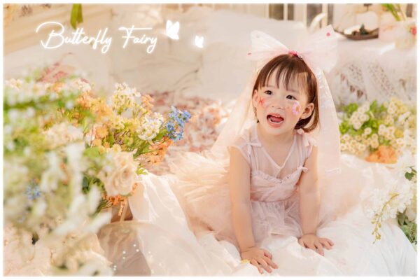 Chụp ảnh cho bé gái