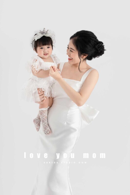 chụp ảnh mẹ và bé
