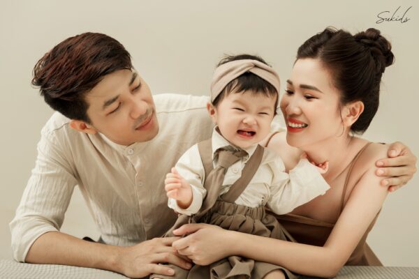 chụp ảnh thôi nôi gia đình