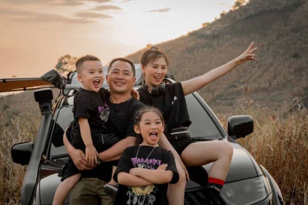 5 tips lựa chọn trang phục chụp ảnh gia đình ấn tượng