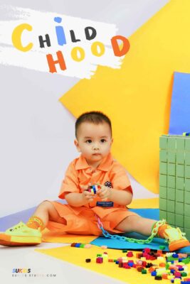 Hướng dẫn tạo dáng chụp ảnh cho bé đơn giản nhất năm 2023